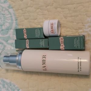 Lot of La Mer products.  Unused.  Not separating items